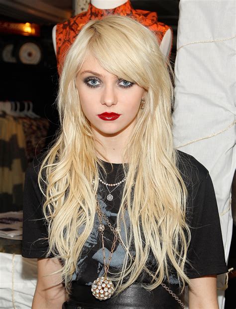 taylor michel momsen